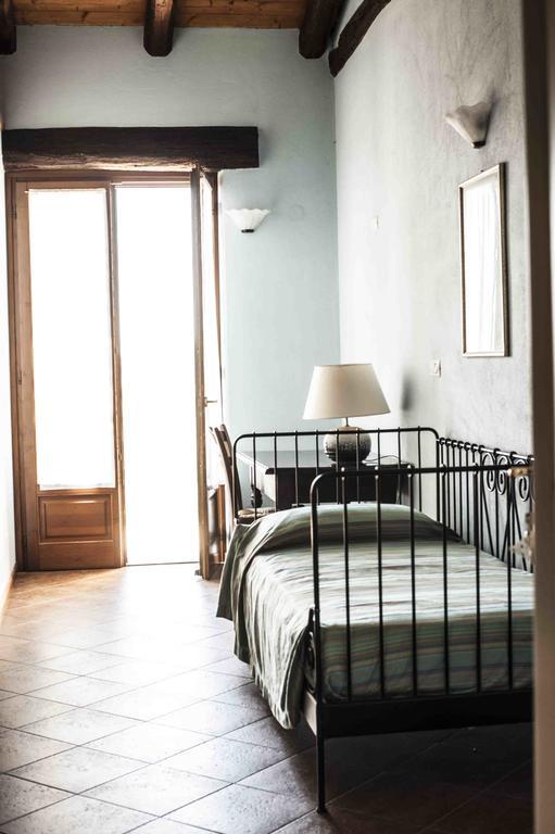 Azienda Agrituristica Alcastle Montabone Экстерьер фото