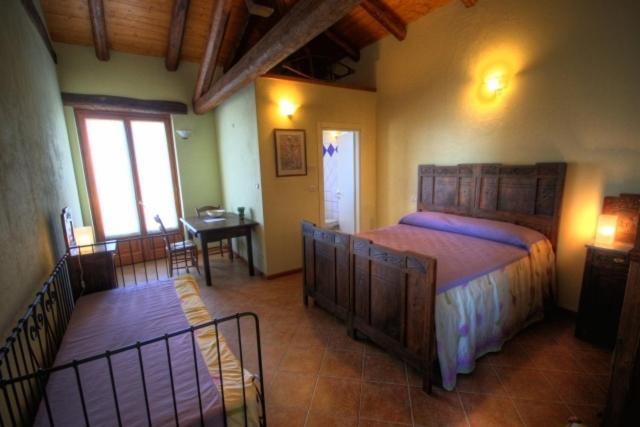 Azienda Agrituristica Alcastle Montabone Номер фото