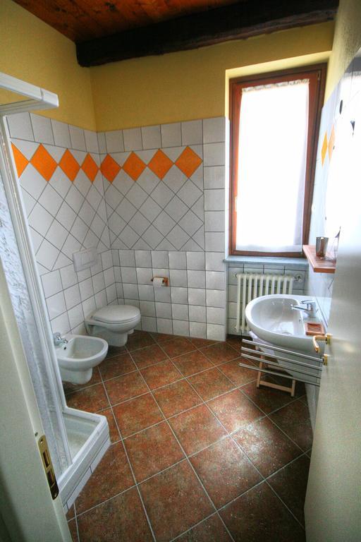 Azienda Agrituristica Alcastle Montabone Экстерьер фото