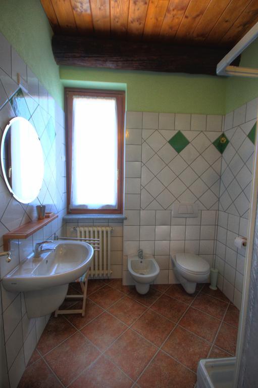 Azienda Agrituristica Alcastle Montabone Экстерьер фото